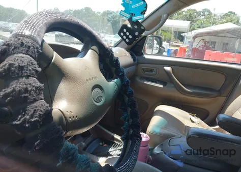 2002 Toyota Sequoia Limited V8 z USA, uszkodzony, nr VIN 5TDZT38A52S113729